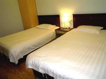 شي نان Juranzhijia Business Hotel المظهر الخارجي الصورة